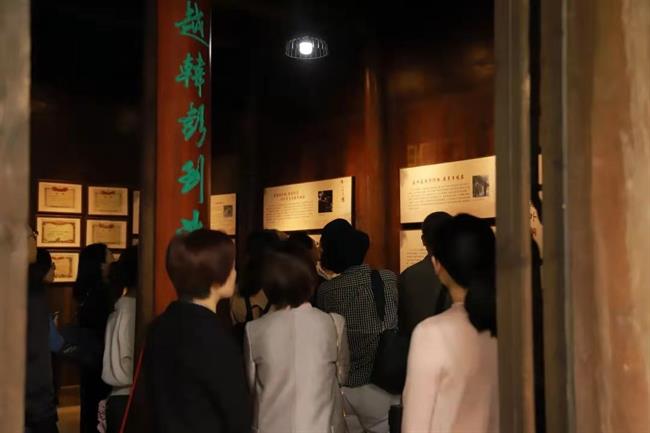 4001619165894_.pic.jpg 4001619165894_.pic.jpg