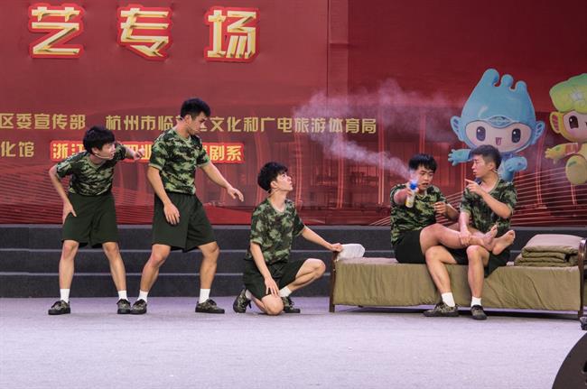 16 军训日子.jpg 16 军训日子.jpg